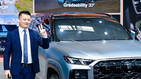 شيري العالمية تكشف عن تفاصيل سيارتها الجديدة