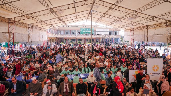 طلاب جامعة الأزهر من 22 دولة يساهمون في دعم 1000 يتيم