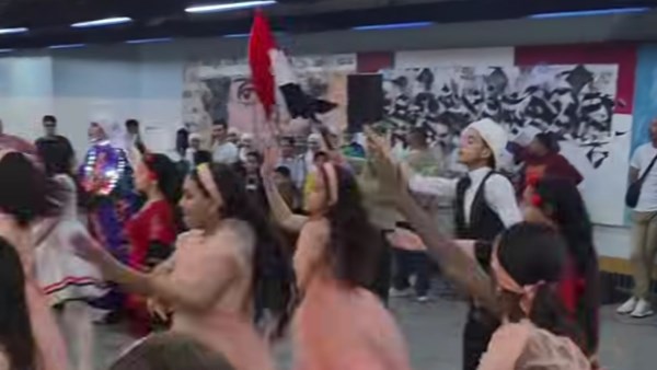 عرض لفرقة الأنفوشي بمناسبة عيد تأسيس الإسكندرية في محطة هليوبوليس