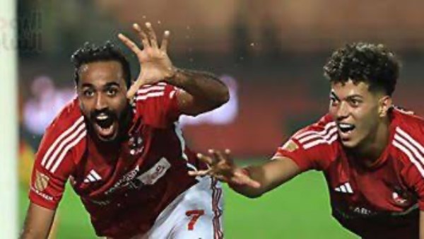 فرج عامر يقارن بين كهربا وإمام عاشور