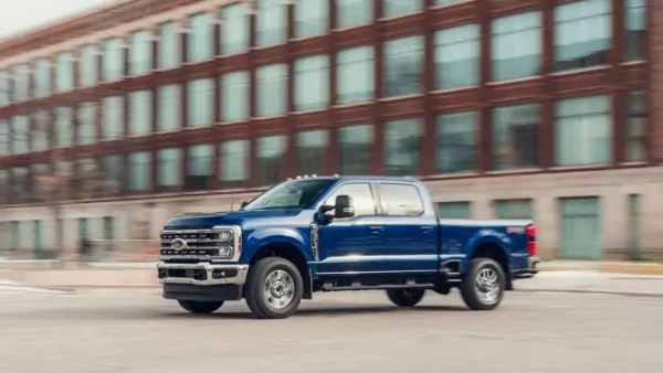 فورد F-250 سوبر ديوتي 2026 تكشف عن تصميمها الجديد