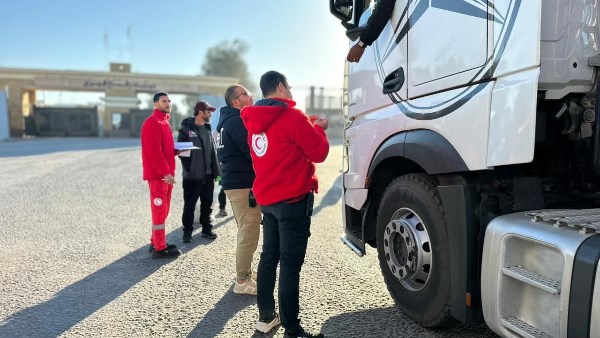 قافلة «زاد العزة» 182 تصل إلى قطاع غزة لدعم الفلسطينيين