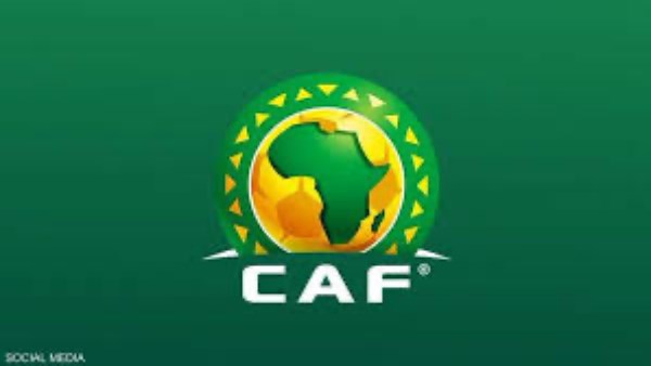 كاف يحيل أحداث مباراة أولمبيك آسفي واتحاد العاصمة إلى لجنة الانضباط