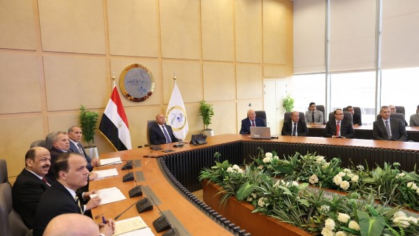 كامل الوزير: تطوير الاستثمار في الهيئات لتحقيق أقصى استفادة من الأصول