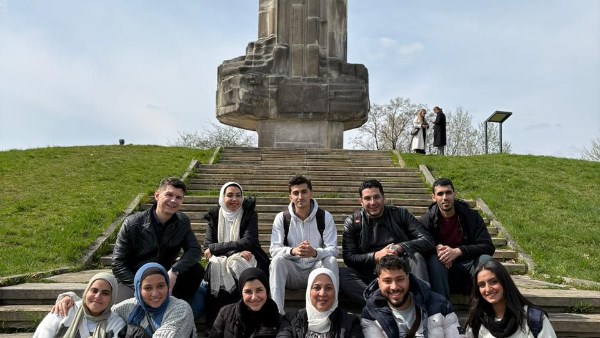 كلية العلاج الطبيعي بجامعة القاهرة تشارك في برنامج تعليمي دولي ببولندا