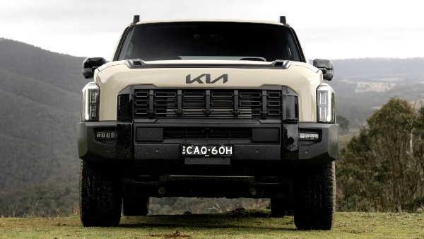 كيا تاسمان تسجل أدنى مبيعات في تاريخها