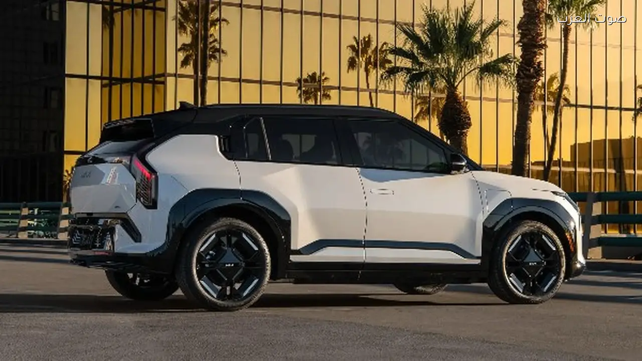 كيا تكشف عن EV3 الجديدة بقوة 45 كيلووات