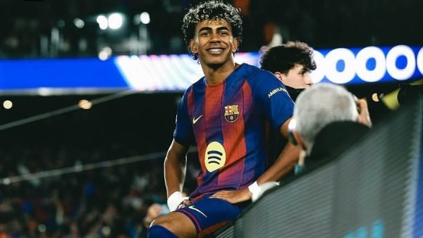 لامين يامال: حزين لعدم مشاركتي مع برشلونة وأثق بزملائي للفوز باللقب