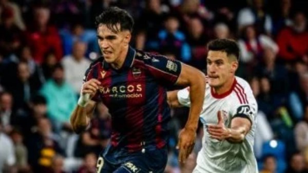 ليفانتي يفوز على إشبيلية ورايو فاليكانو يتغلب على إسبانيول