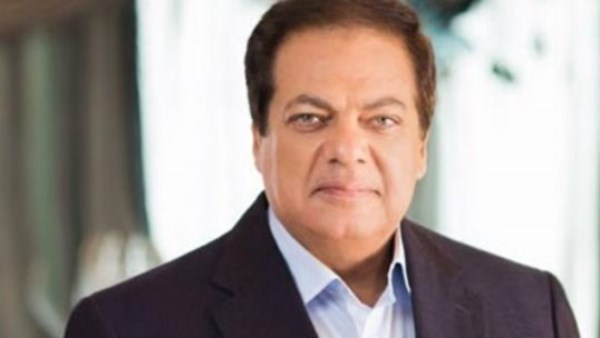 محمد أبو العينين يهنئ السيسي والمصريين بذكرى تحرير سيناء