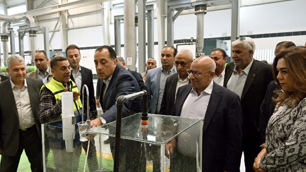 مدبولي يؤكد توجيهات الرئيس بخصوص تحلية مياه البحر في سيناء