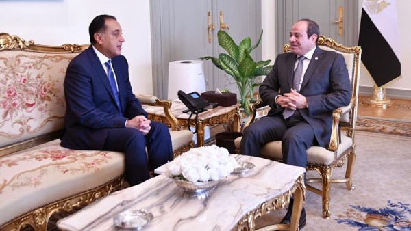 مدبولي يهنئ السيسي بذكرى تحرير سيناء