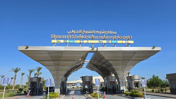مطار شرم الشيخ يعلن اكتمال طاقته التشغيلية بـ 67 موقفاً للطائرات