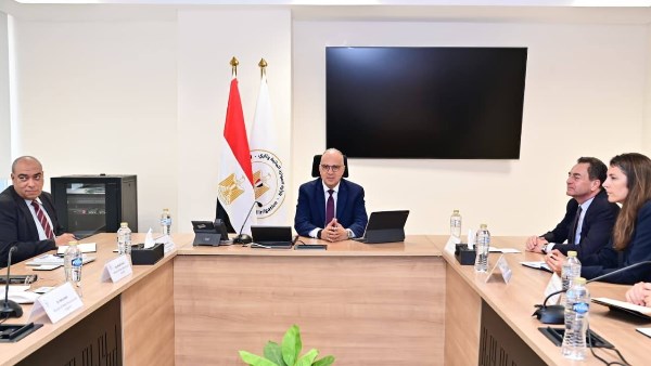 منحة فرنسية لمشروع التحكم الآلي في قناطر الدلتا