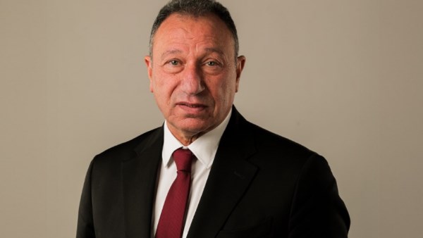 مهيب عبدالهادي: كل التفاصيل تمر على الخطيب في الأهلي