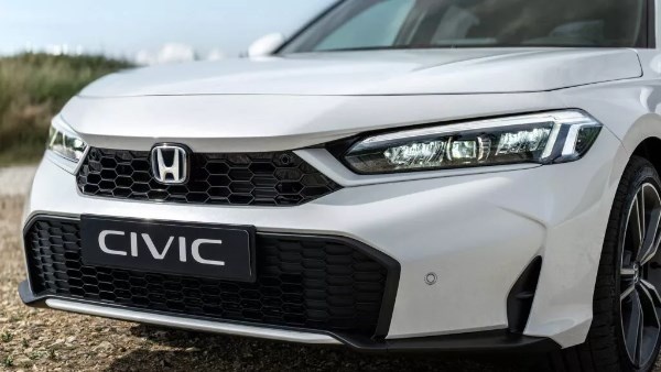 مواصفات سيارة هوندا سيفيك 2026 الجديدة بالكامل