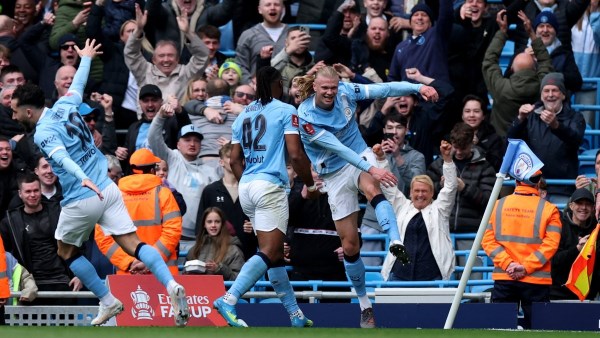 موعد مباراة مانشستر سيتي وبيرنلي في الدوري الإنجليزي والقنوات الناقلة