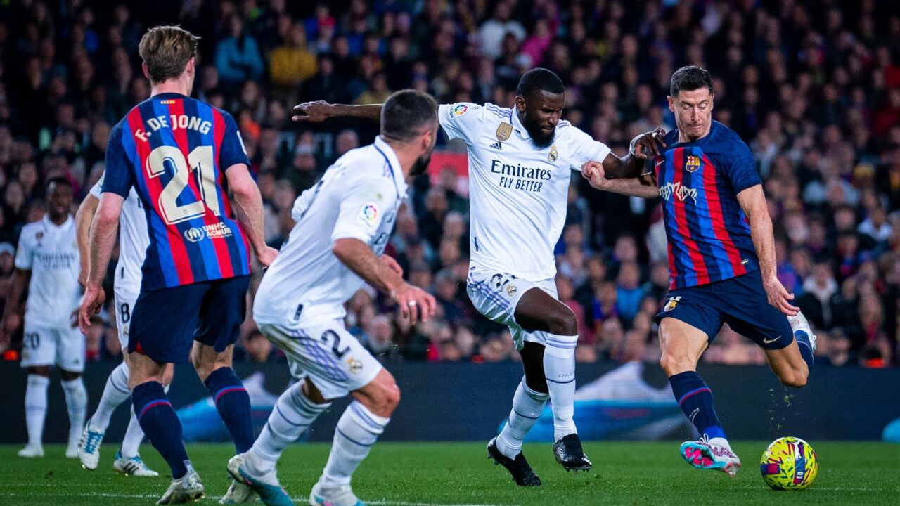 موعد مباراتي برشلونة وريال مدريد في الدوري الإسباني الجولة 36