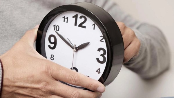 نصائح صحية لتجنب مخاطر التوقيت الصيفي