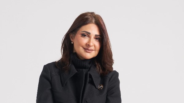 هبة السويدي تتكفل بعلاج طفل مصاب بحروق خطيرة