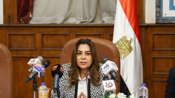 وزراء التنمية المحلية والبيئة والتخطيط يحضرون مؤتمر المبادرة الوطنية للمشروعات الخضراء