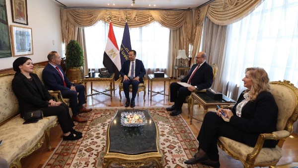 وزير الاتصالات يؤكد أهمية التقنيات الحديثة في دعم التنمية الاقتصادية والاجتماعية