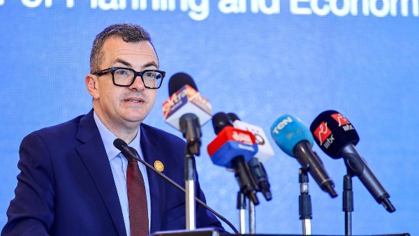 وزير التخطيط: الحكومة تسعى لتنويع سلاسل التوريد