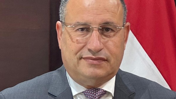 وزير التعليم العالي يهنئ السيسي والقوات المسلحة بذكرى تحرير سيناء