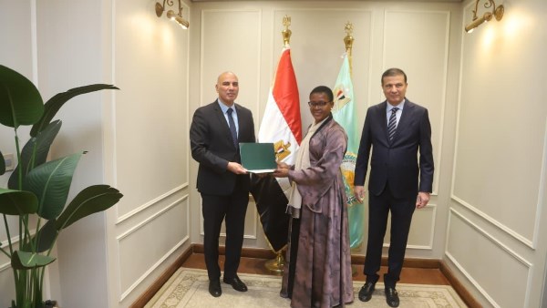 وزير الزراعة يختتم تدريب 11 مبعوثًا أفريقيًا في معالجة المياه