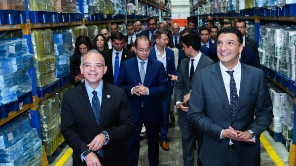 وزير الصناعة: مصر تعزز مكانتها كمركز للتجارة السريعة