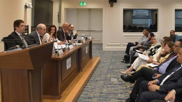 وزير الطيران يعلن دراسة إنشاء مصنع لإنتاج وقود الطيران المستدام محلياً