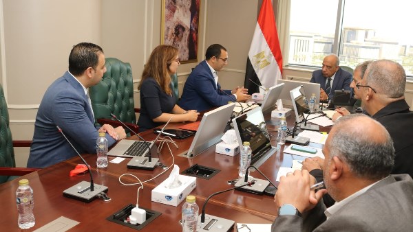 وزير الكهرباء يعلن عن منصة رقمية لتحسين الأداء والتنبؤ المالي