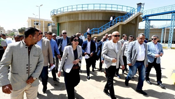 وزيرة الإسكان تتفقد مشروعات مياه الشرب والصرف الصحي في الأقصر