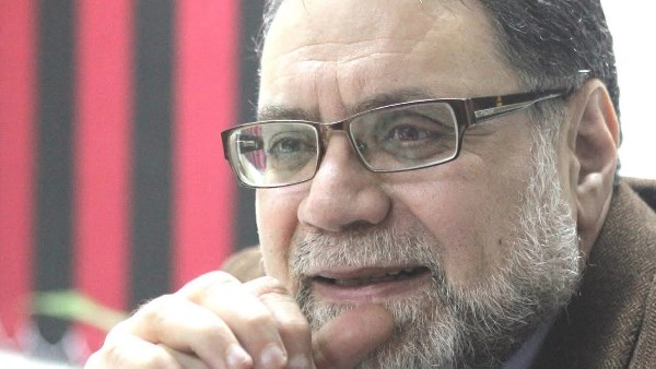 وفاة المحامي مختار نور الباحث في الجماعات المتطرفة