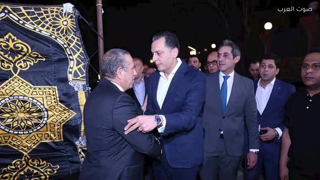 أحمد عبد الجواد وقيادات “مستقبل وطن” يقدّمون العزاء لمحمد الجارحي في وفاة ابن عمه