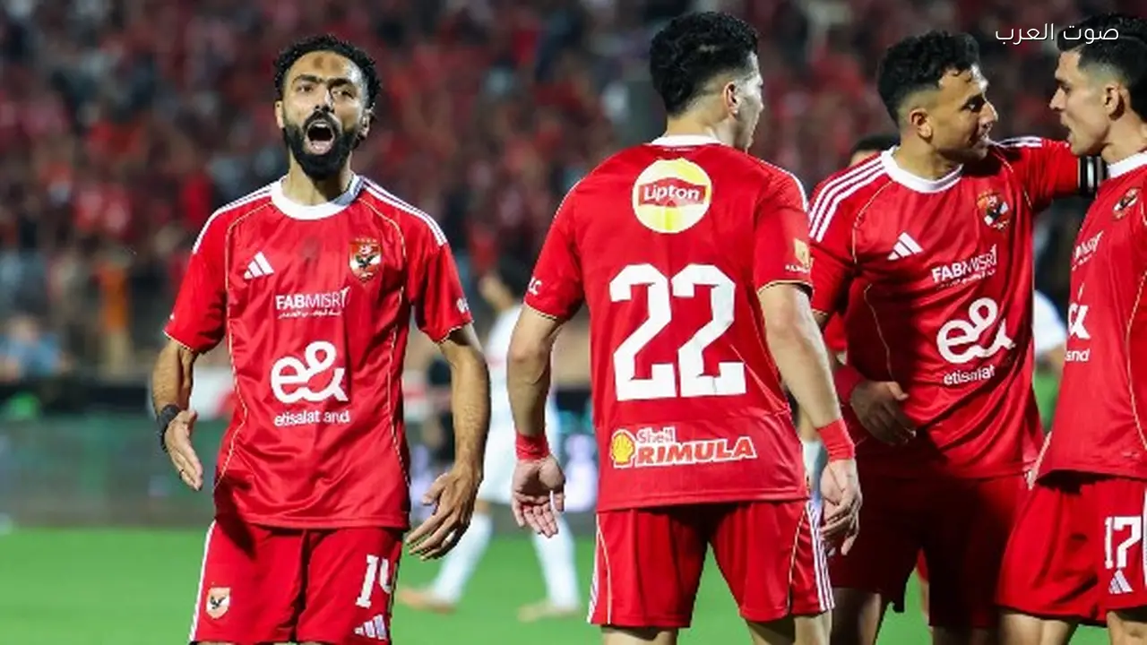 الأهلي يرحب بعودة نجم دفاعه أمام إنبي بالدوري