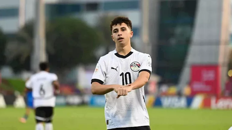 الأهلي يعلن تفاصيل انتقال بلال عطية إلى راسينج الإسباني