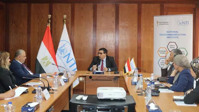 بروتوكول تعاون بين القومي للاتصالات وأوبليسكى الدولية لتأهيل الشباب لسوق العمل الآن