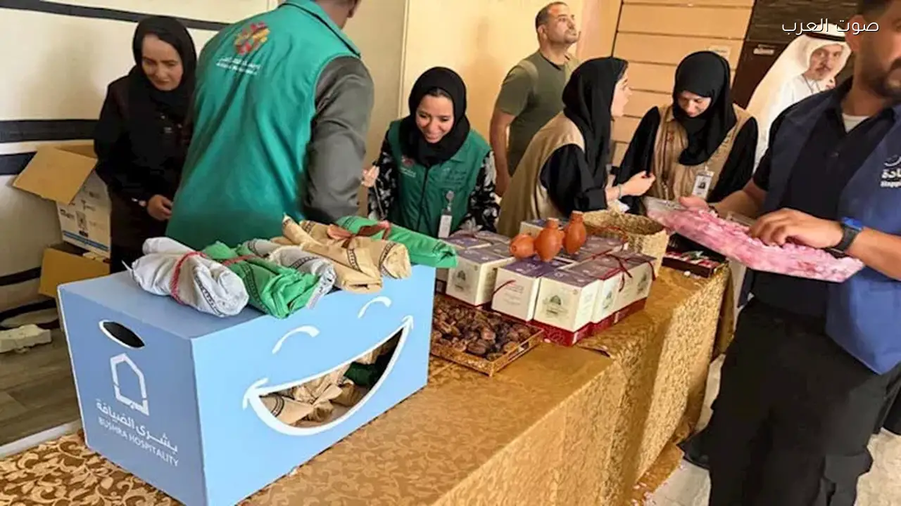 حجاج الجمعيات الأهلية يصلون الآن إلى المدينة المنورة مع بدء موسم الحج