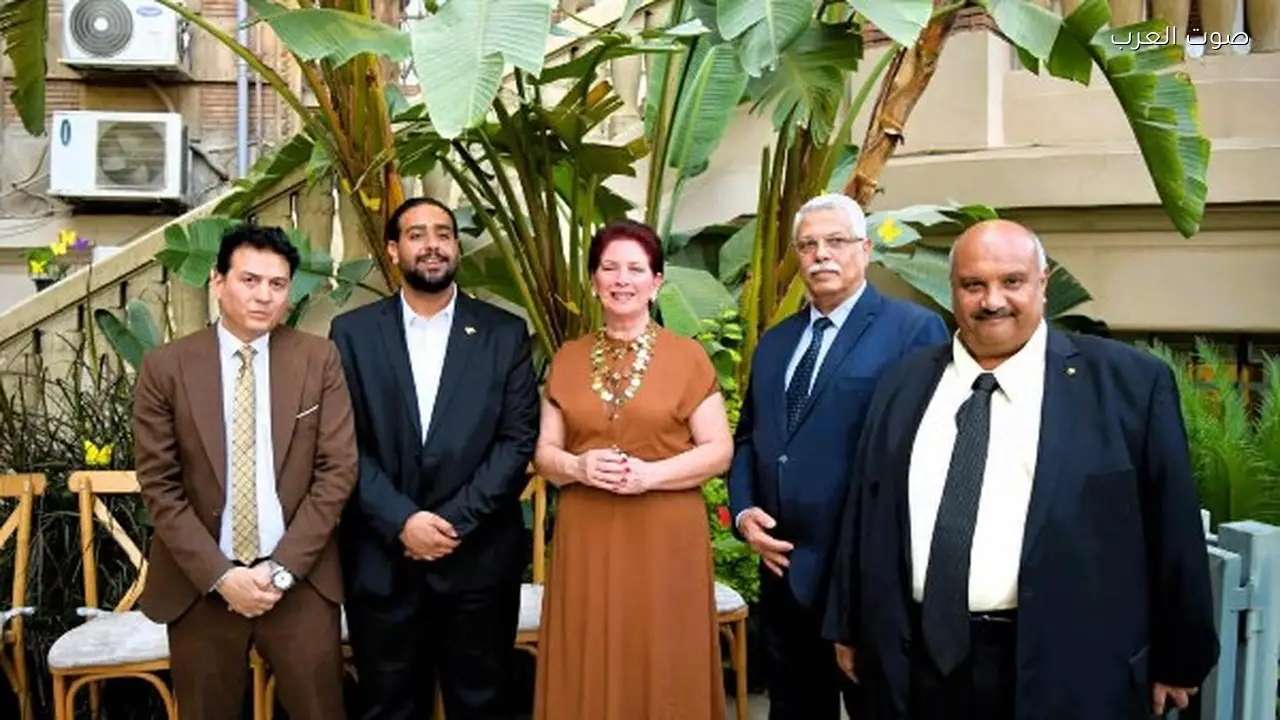 رئيس شُعبة البن يناقش مع سفيرة كولومبيا سُبل التعاون