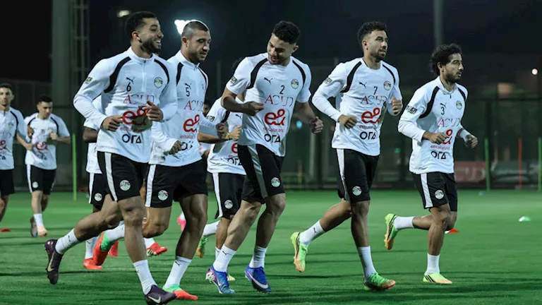 منتخب مصر يواصل تدريباته استعدادًا للودية أمام روسيا بمشاركة 25 صورة توثق المران
