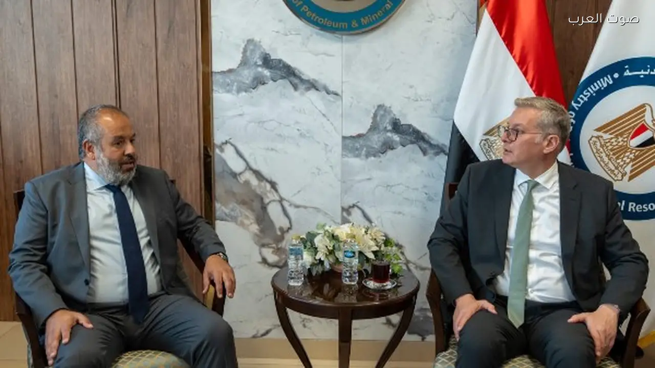 وزير البترول يتابع مشروع الأسمدة الفوسفاتية في السخنة