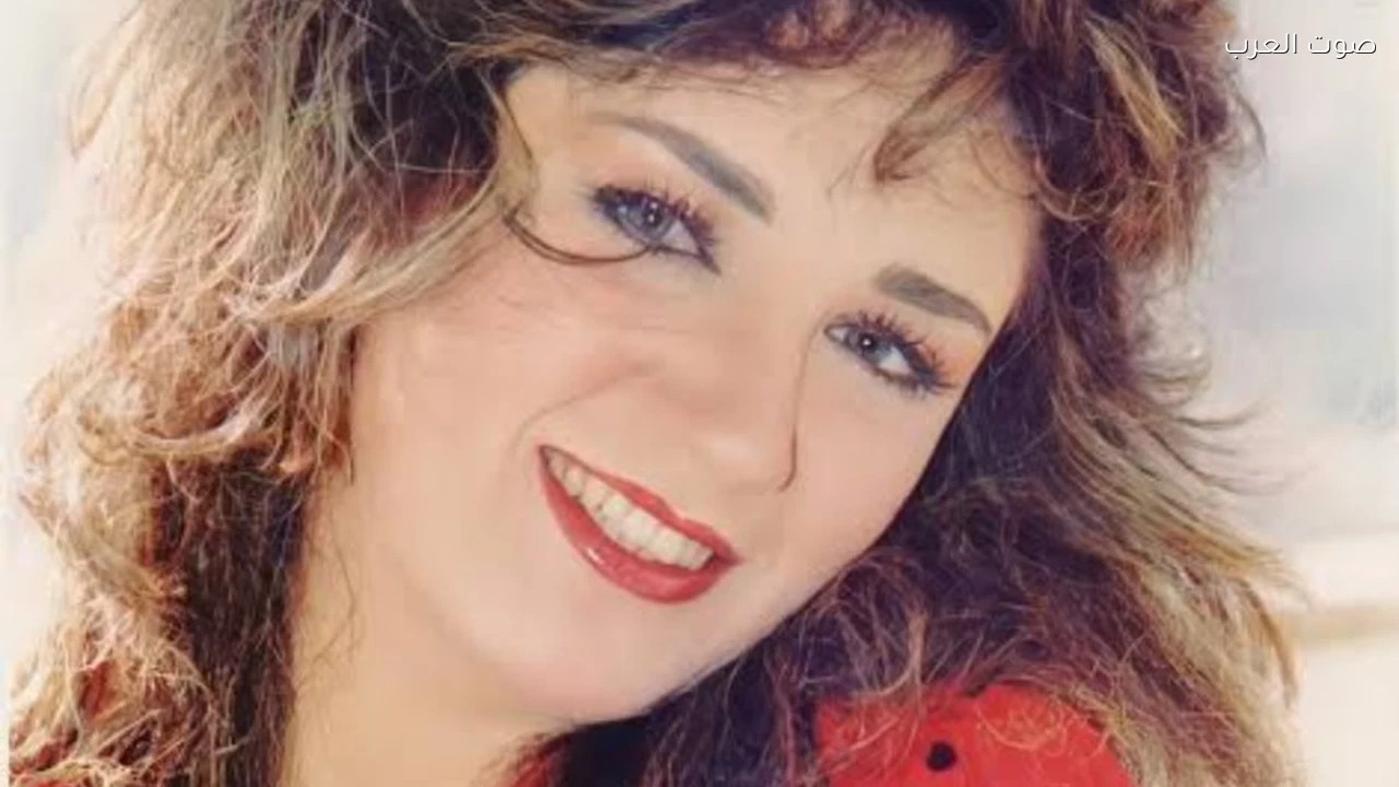 صورة مفبركة تعيد إيمان الطوخي إلى التريند بعد 29 عامًا من الابتعاد