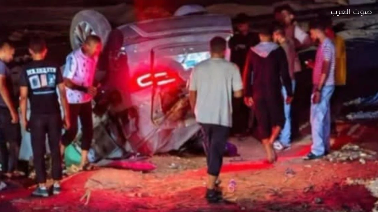 إصابة 4 أشخاص في انقلاب سيارة ملاكي بطريق السخنة بالسويس