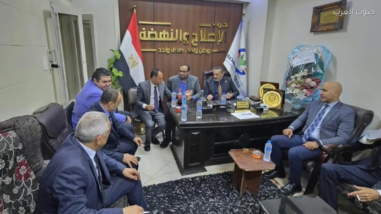 الإصلاح والنهضة يفتتح مقره الجديد في أسيوط وينظم مؤتمرا جماهيريا