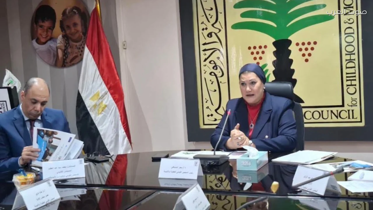 القومي للطفولة والأمومة يبحث توسيع خدماته في المناطق الحدودية