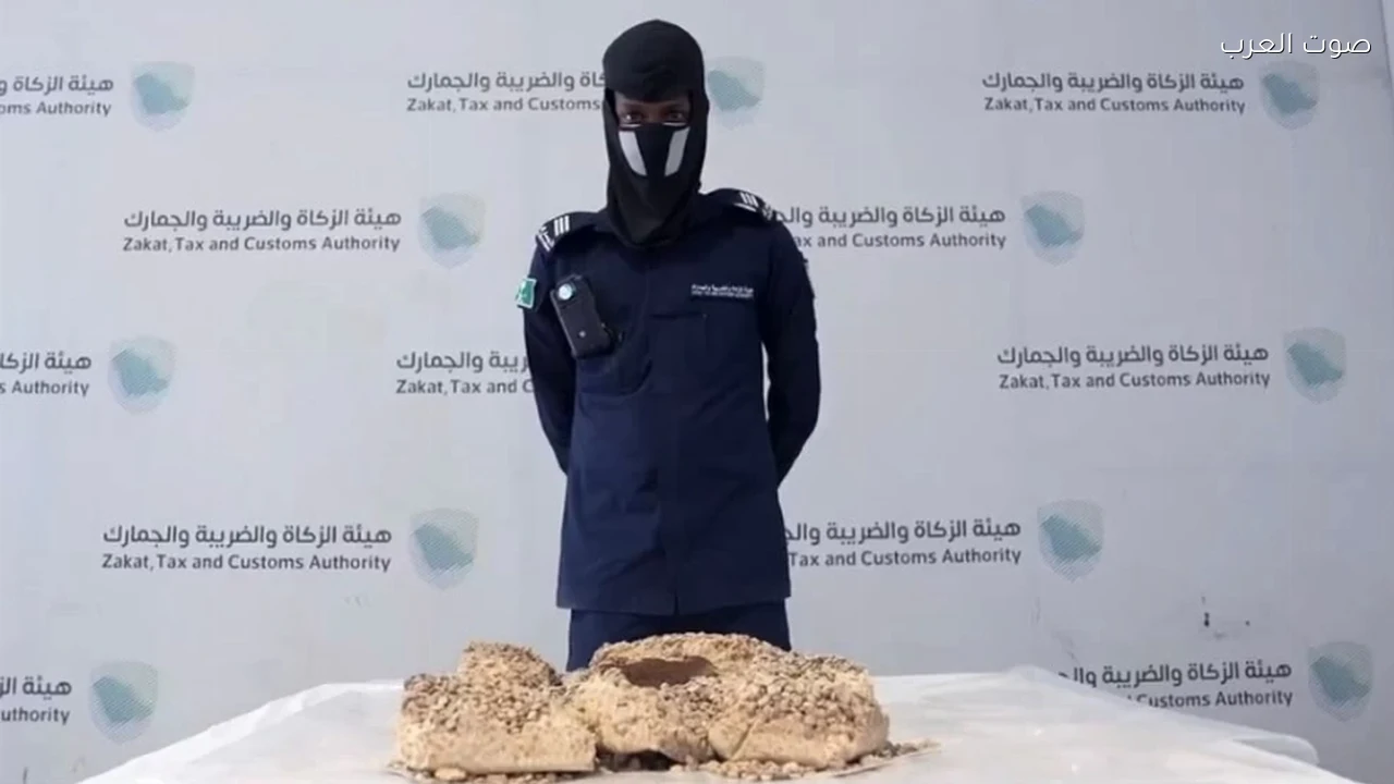 جمرك الحديثة يحبط تهريب 51163 حبة كبتاجون