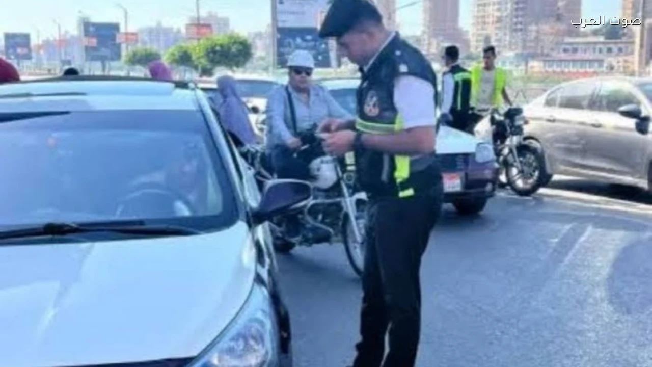 ضبط 99 ألف مخالفة مرورية في حملات مكبرة بالمحافظات خلال 24 ساعة