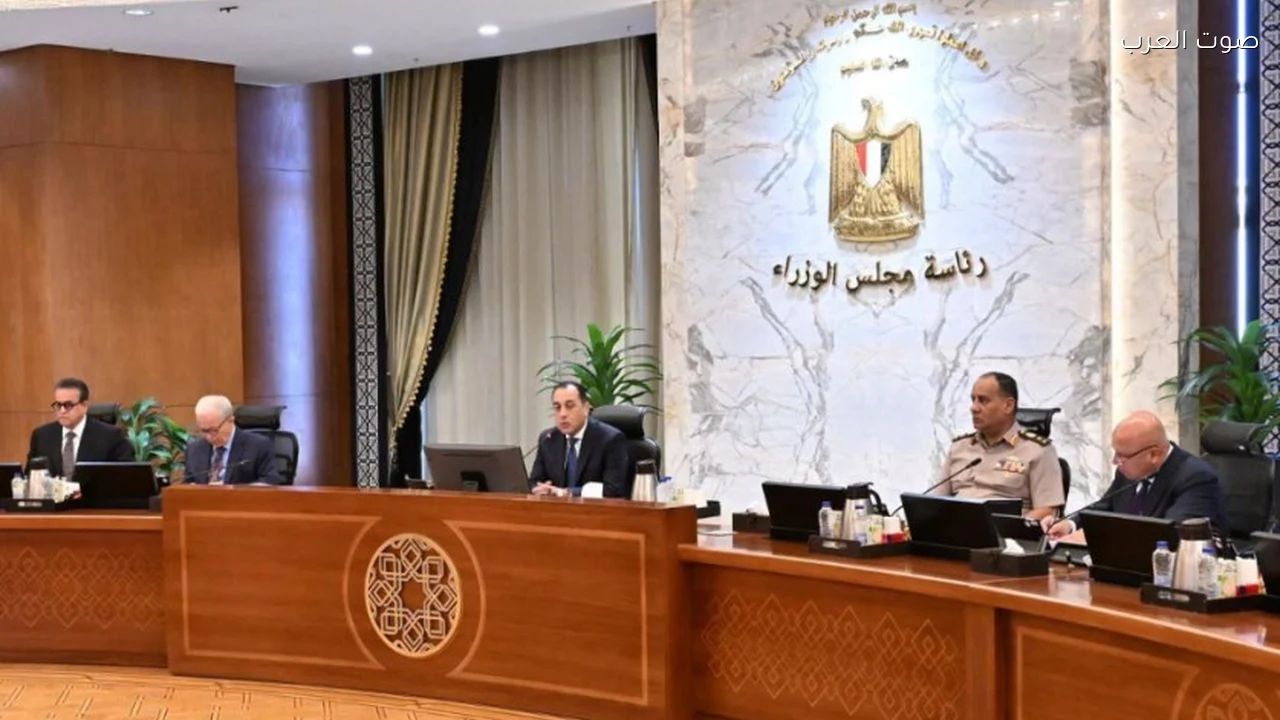 مجلس الوزراء يوافق على اشتراطات مبادرة دعم تحول القطاع الصناعي إلى الطاقة الشمسية
