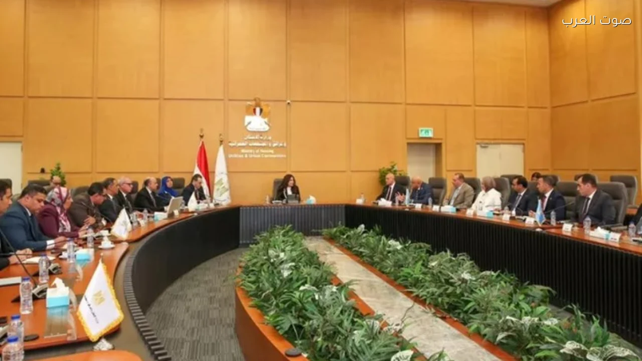 وزيرة الإسكان توجه بتسريع مشروعات مدن مصر ورفع كفاءة الخدمات